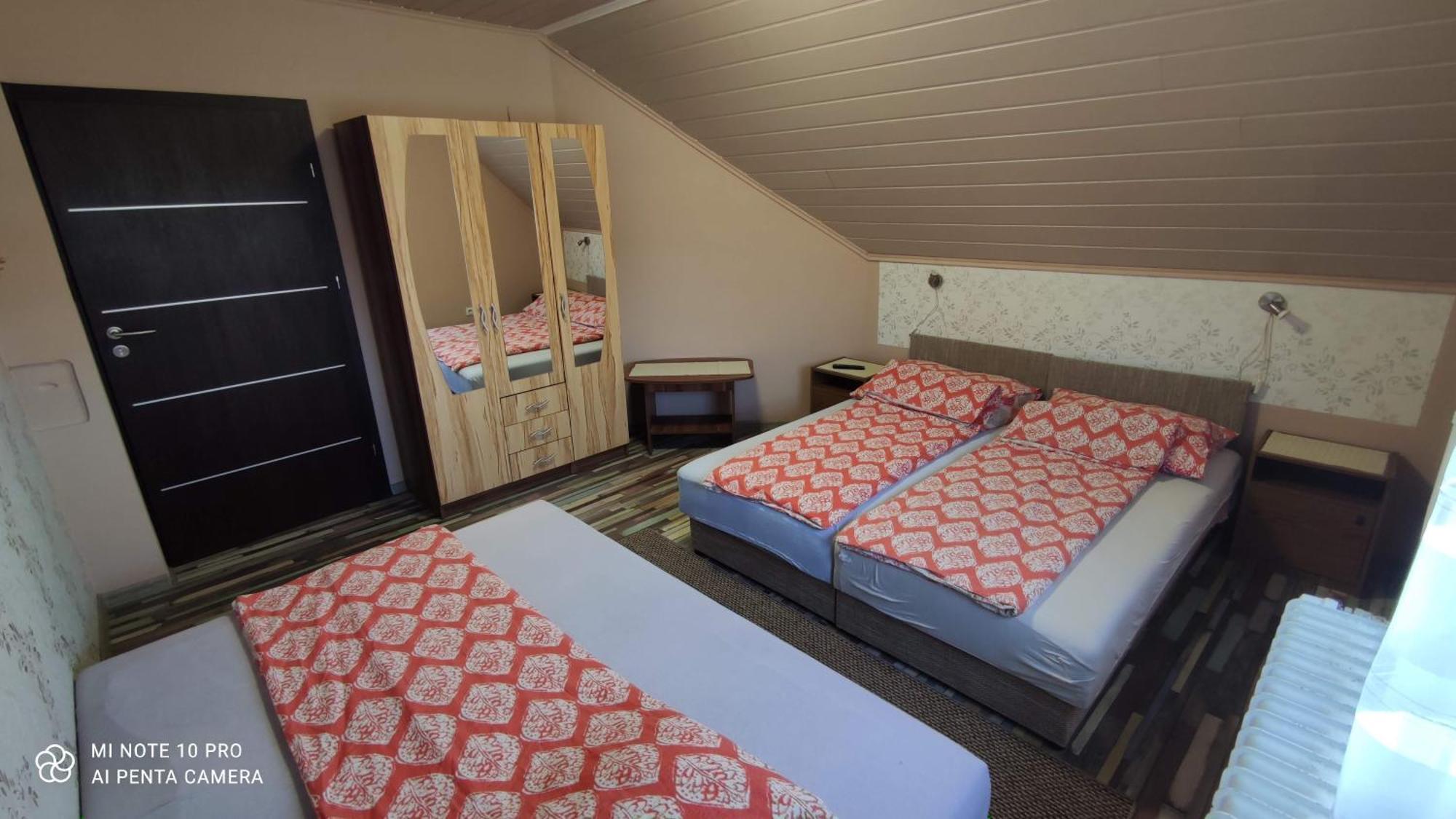 Apartman Anikó Vendégház Harkány Exterior foto