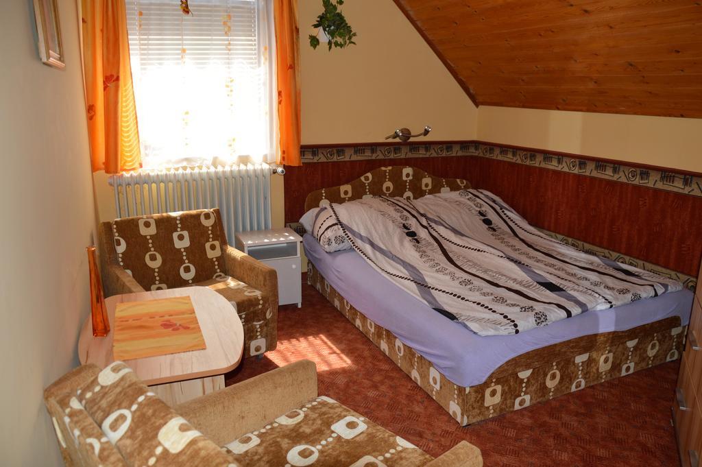 Apartman Anikó Vendégház Harkány Quarto foto